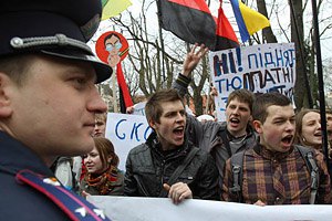 Сегодня воспитываются гораздо более свободные молодые люди - мнение