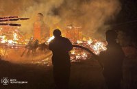 Російська армія вдарила по об'єкту критичної інфраструктури в Чернігові: є поранений