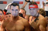 Вах почти на 2 килограмма тяжелее Владимира