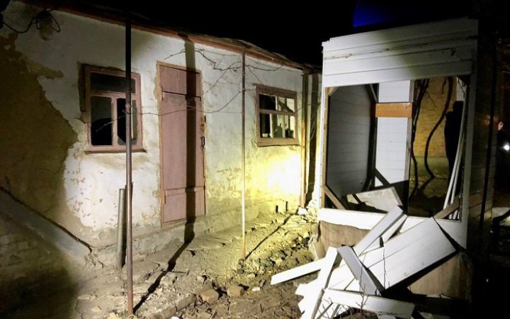 Унаслідок ворожих обстрілів Нікопольського району пошкоджені будинки, магазини і кав’ярня