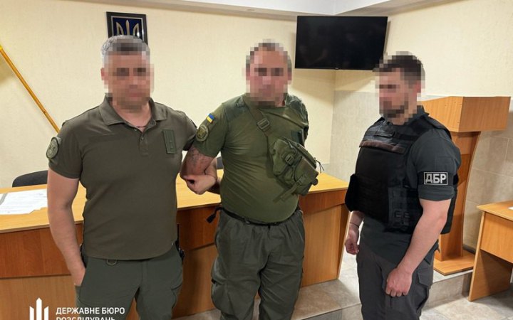 На Запоріжжі судитимуть інспектора колонії, який забезпечував засуджених наркотиками та телефонами