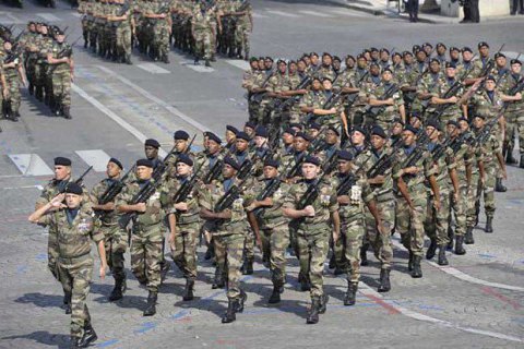 Военный бюджет Франции к 2025 году увеличат почти в полтора раза
