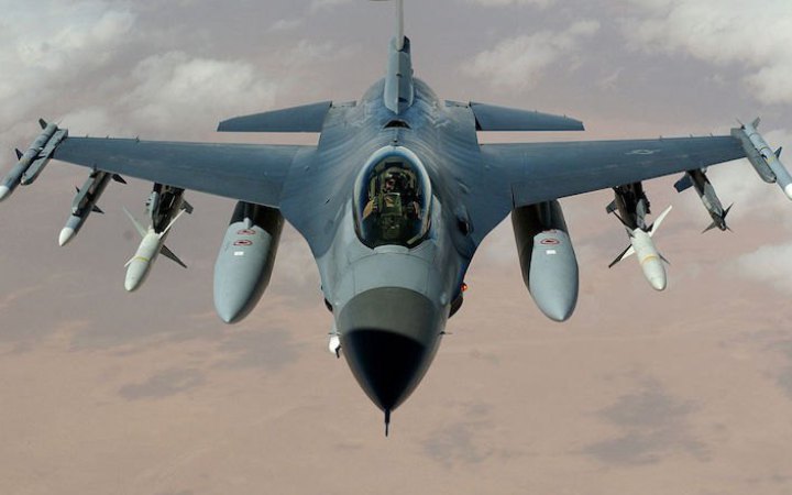 Резніков підтвердив, що F-16 будуть у ЗСУ навесні 2024 року