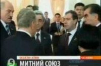 Таможенный кодекс России, Казахстана и Беларуси вступает в силу 
