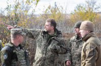 Министр обороны и начальник Генштаба посетили Золотое 