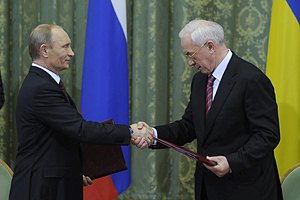 Азаров ожидает договоренность по газу в "считанные дни" 