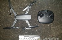 У Києві намагалися передати наркотики в СІЗО за допомогою дрона