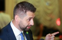 ​На Донбасі щодня гинуть від 200 до 500 українських військових, – Арахамія