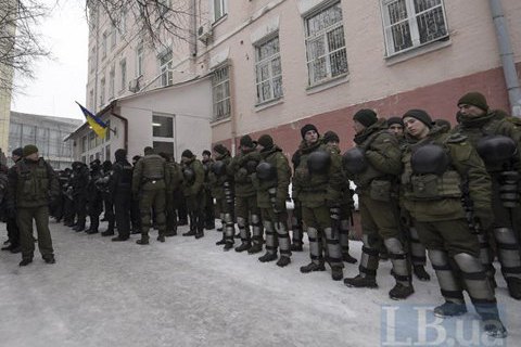 Аваков пригрозив зняти охорону з судів