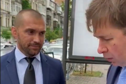 Слідчий ДБР у справі Порошенка заявив про тиск, - адвокат