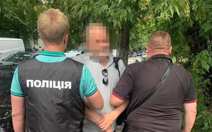 Судитимуть киянина, який обіцяв колишньому бійцю ТрО за гроші допомогти отримати групу інвалідності