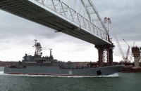 Какая цель россиян в создании шлагбаума под Керченской аркой?