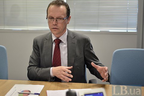 Бывший еврокомиссар не будет продлевать контракт на посту бизнес-омбудсмена в Украине