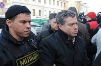 Корнийчуку как юристу-романтику стыдно просить политубежища