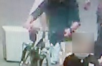 Французская полиция опубликовала фото причастного к взрыву в центре Лиона