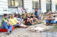 Боротьба за Гостинний двір триває (ФОТОРЕПОРТАЖ)