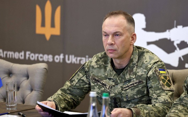 Сирський обговорив ситуацію на фронті із начальником Штабу оборони Британії