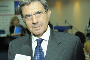 Итальянский банкир советует Украине не отказываться от ТС