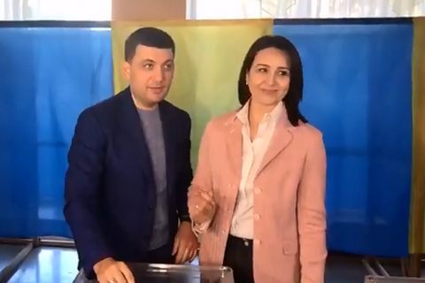 Гройсман проголосував на виборах президента