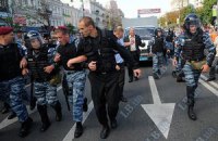 "Беркуту" удалось "отбить" автозак с Тимошенко у депутатов