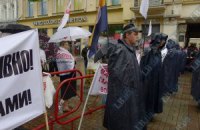 Здание Печерского суда окружено милицией