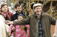 "1+1 медиа" решила транслировать сериалы и фильмы на русском "из-за критики украинского дубляжа"
