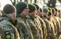 Водіїв фур, які повертаються з-за кордону, можуть забрати для перевірки даних або мобілізувати, – ТЦК 