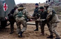 Семь военных получили ранения в зоне АТО в субботу