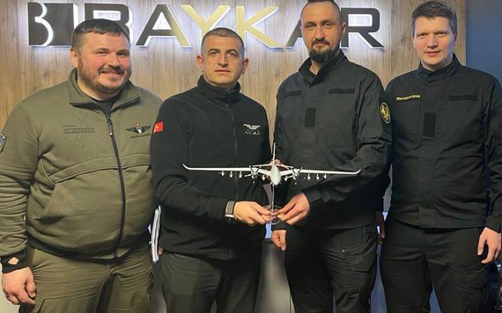 Україна підписала три угоди з виробником Bayraktar