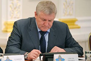 Гриценко заявил, что Ежелю "плетут лапти"