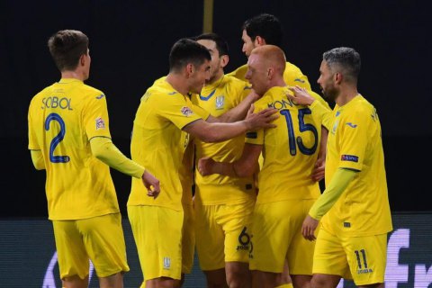 Перед решающим для сборной Украины матчем Лиги наций еще 3 игрока нашей команды заразились коронавирусом