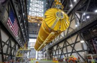NASA впервые показало ракету, на которой астронавты полетят на Луну