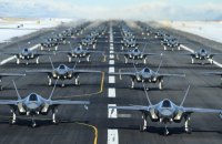 Китай ввів символічні санкції проти американських військових компаній та оборонних керівників