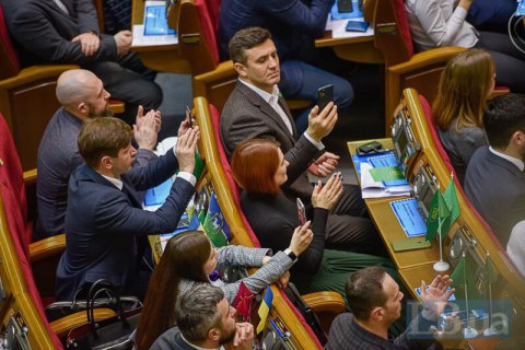 КИУ проанализировал, как депутаты спекулировали на теме борьбы с COVID-19