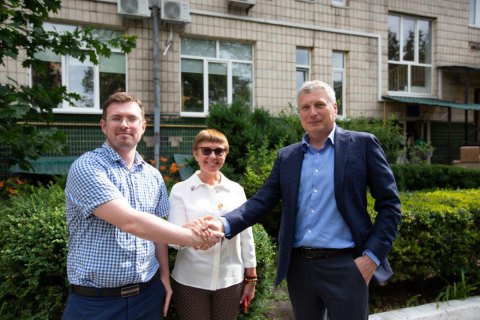 Фонд Губского передал Минздраву Украины 10 тысяч индивидуальных экспресс-тестов на COVID-19