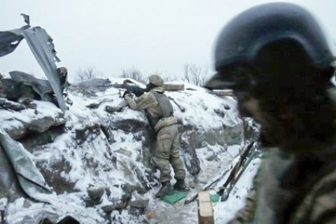 На Донбассе возле Золотого ранен военный ВСУ