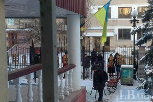 Кличко об Оболонском суде: вот как Янукович "отпускает" задержанных активистов