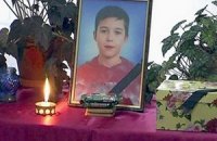 12-летний ученик повесился после разговора с учителем и директором школы