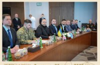 Другий день перемовин України зі США і Росією завершили (оновлено)