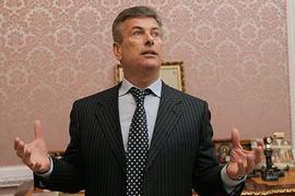 Онопенко просит КС его защитить 