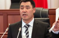 В Кыргызстане пациентов с COVID лечат опасной настойкой по рецепту президента