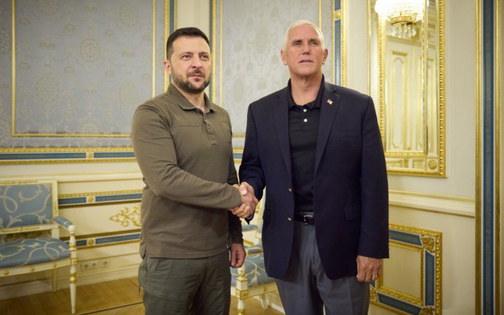 Зеленський зустрівся із колишнім віцепрезидентом США Майком Пенсом