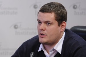 Ильенко: "Янукович - не Рузвельт, заставлять олигархов делиться с народом не будет"