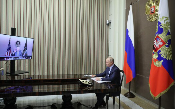 У ЦРУ спростували інформацію, що “Байден пропонував Путіну п’яту частину України для припинення війни”