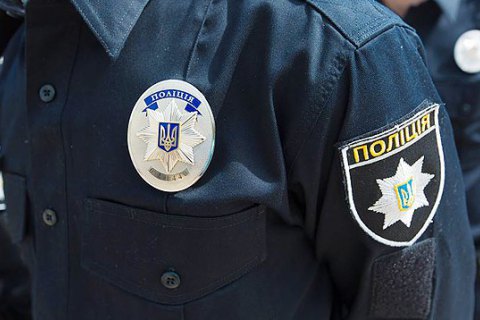 В Киеве ранили патрульного (обновлено)