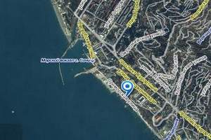 В районе центральной набережной Сочи сошел оползень