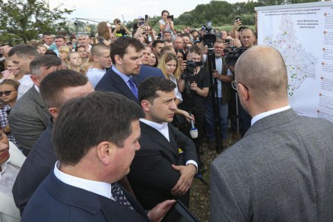 Кабмин выделит 25 млн гривен на мост в Ивано-Франковской области, который обрушился год назад