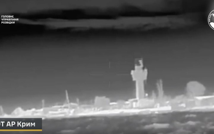 Бійці ГУР уразили два радіолокаційні об’єкти окупантів у Криму новими «Магурами»