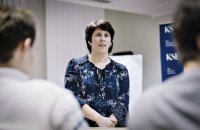 Ганна Вахітова: "Кожен десятий дорослий українець працює за кордоном. Це велика цифра, але не катастрофічна"