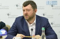 Корниенко назвал коллегу по фракции "бабой рабочей" и "вообще красоткой"